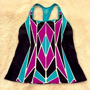 Flattering and sporty tankini top
